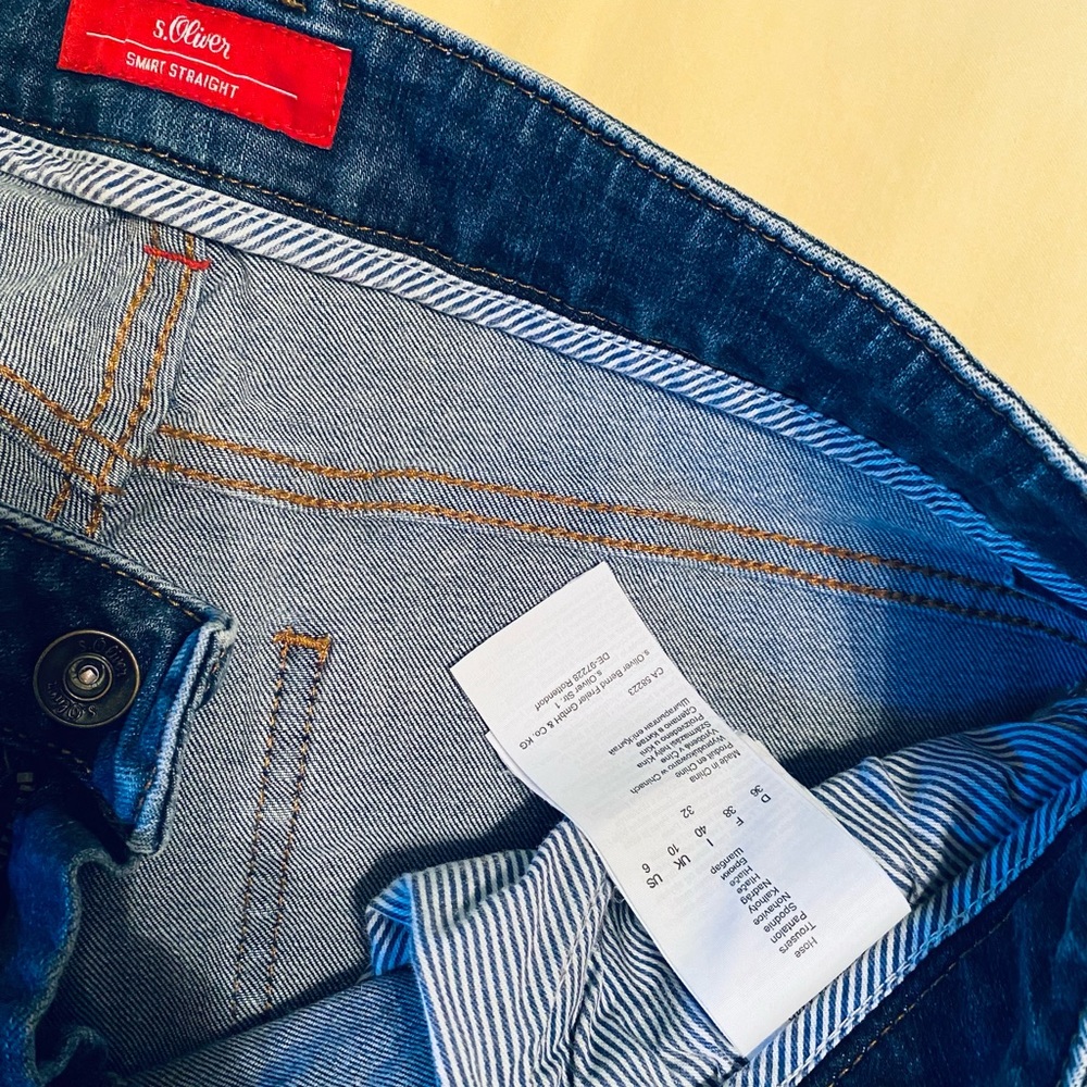 Jeans - Picture 2 of 3